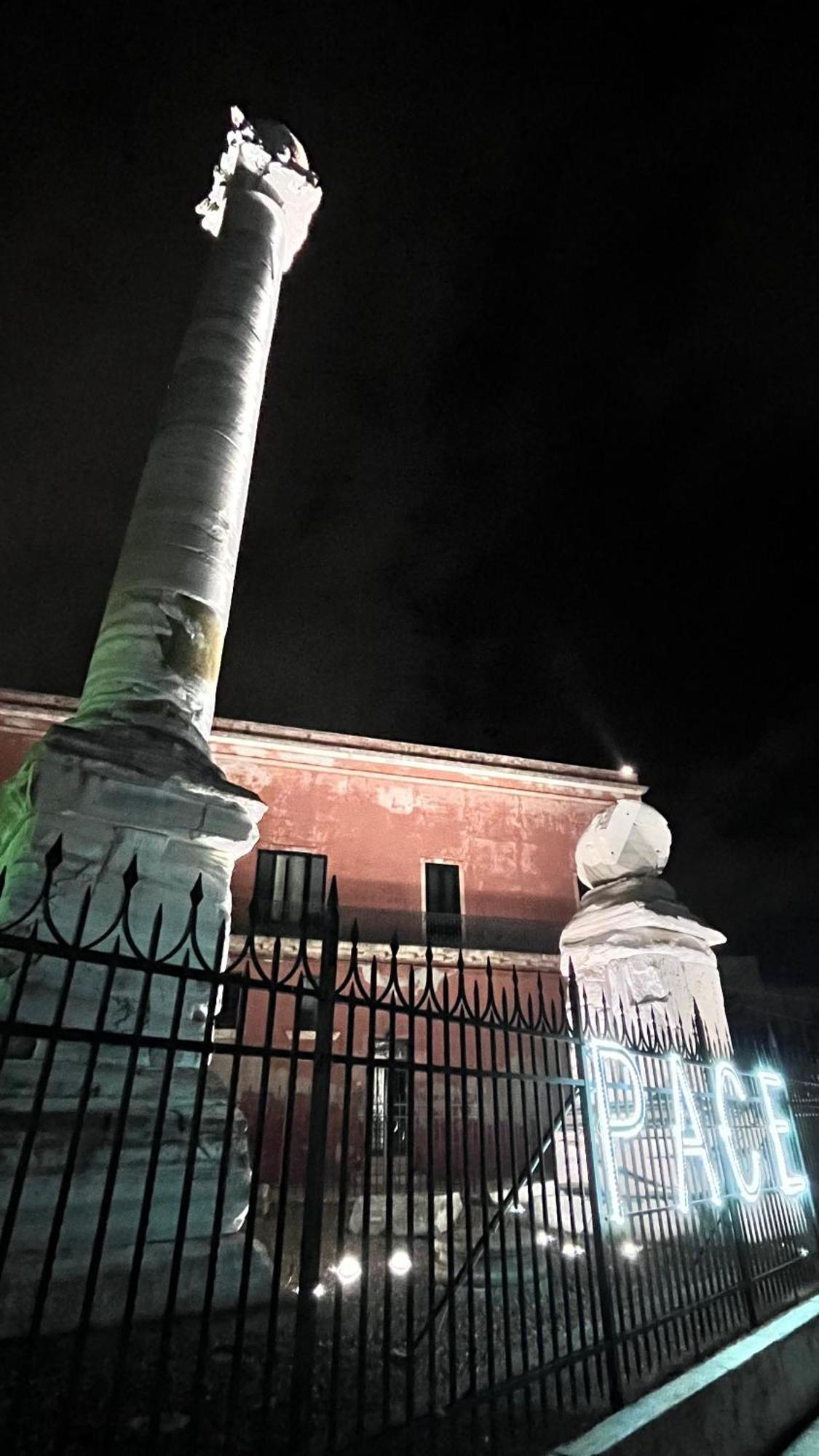 Il Duomo E Il Mare Apartamento Brindisi Exterior foto